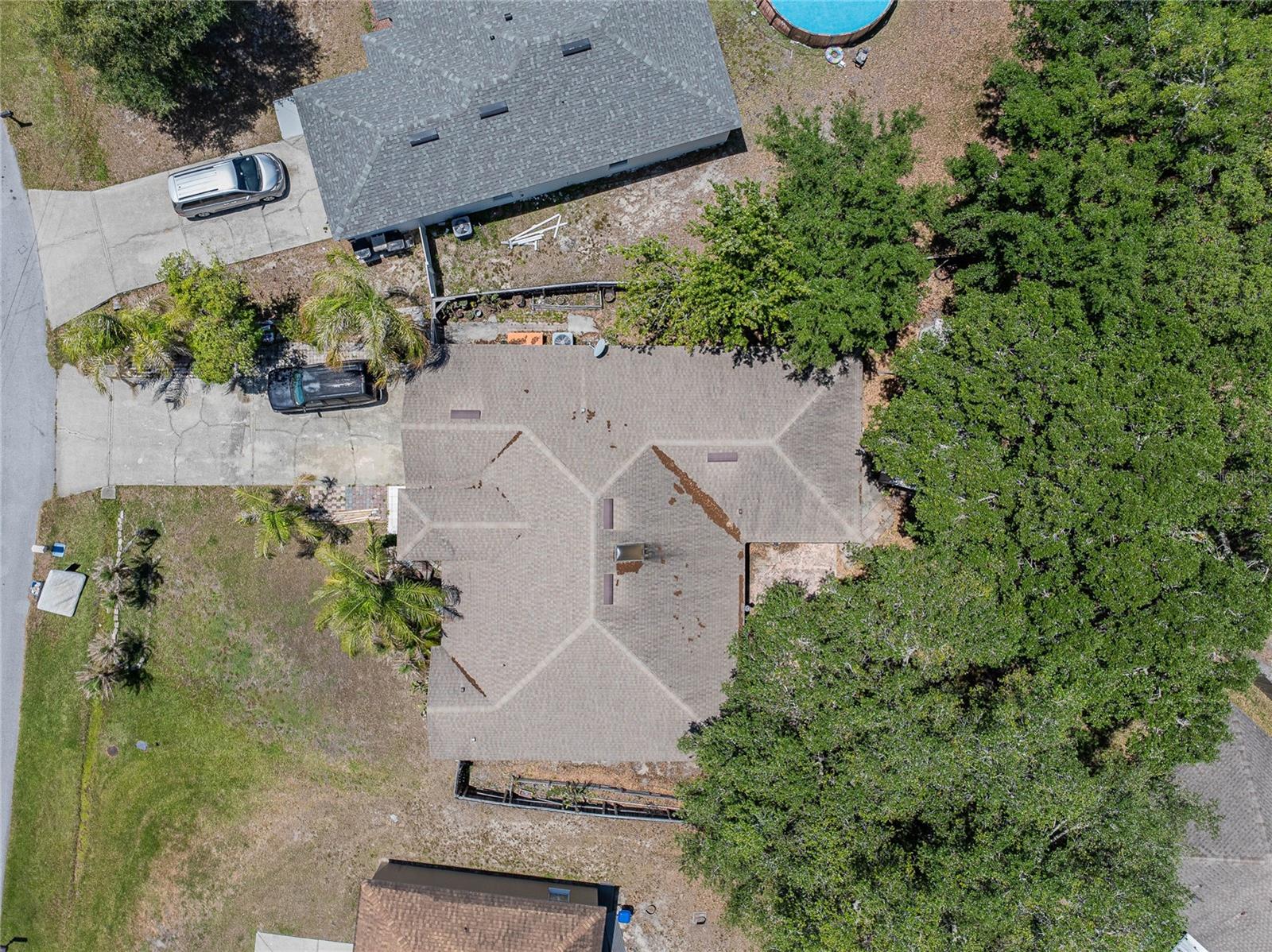 427 Lark Court, FL