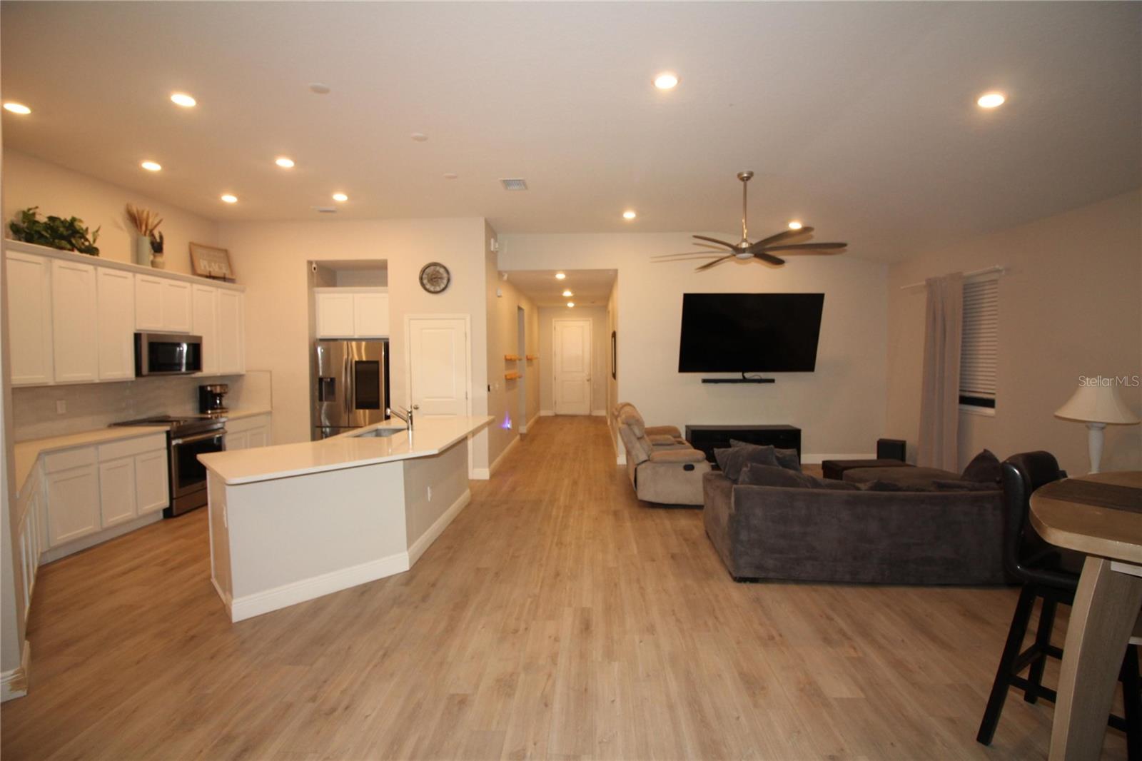 9449 Sanders Park Place, FL
