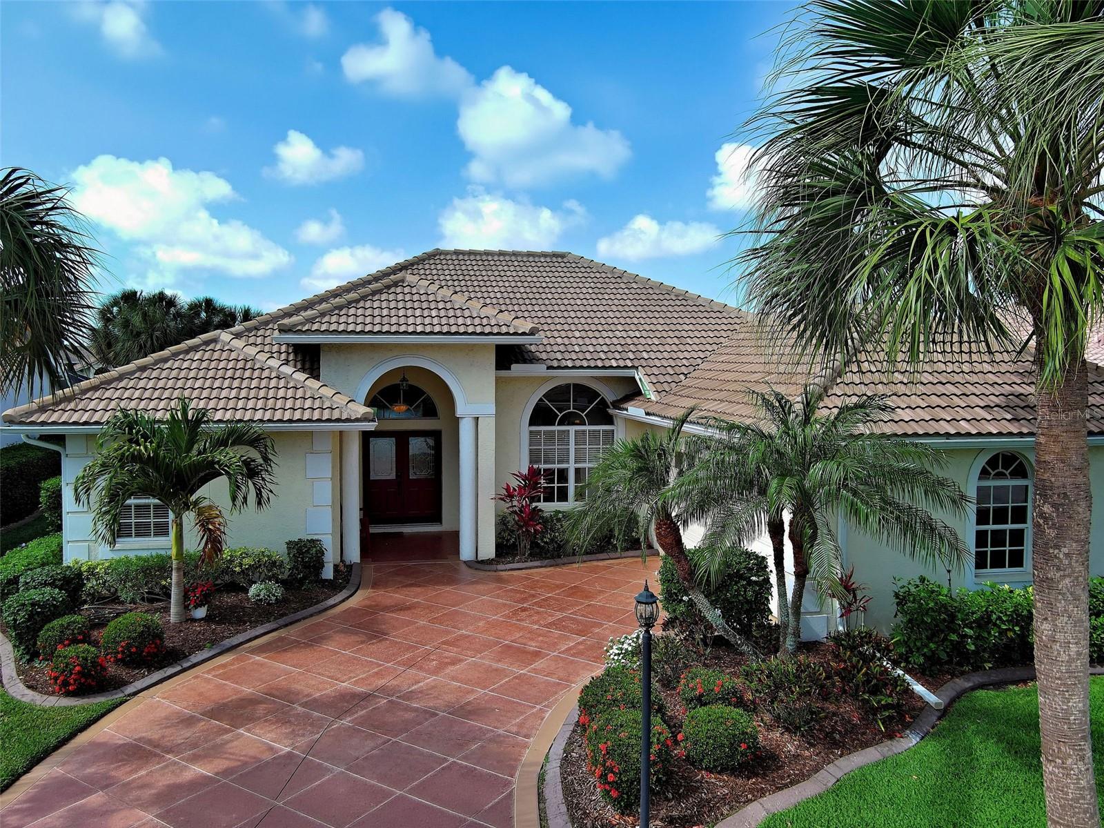 115 Grand Oak Circle, FL