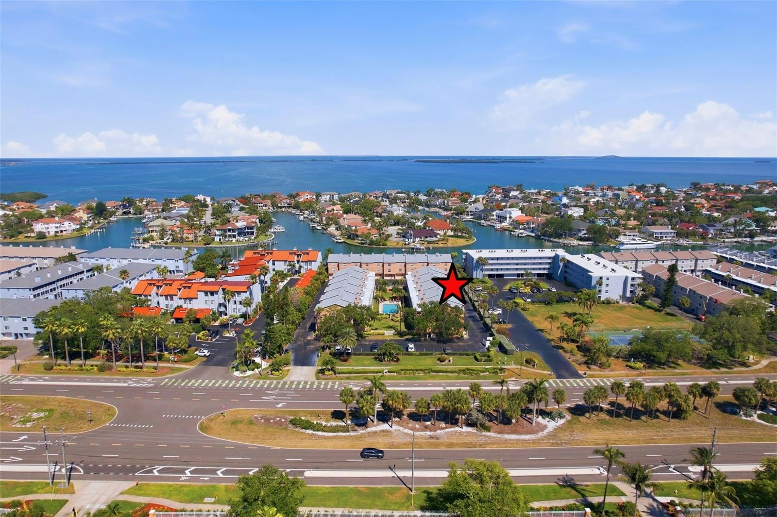 637 Pinellas Bayway, FL