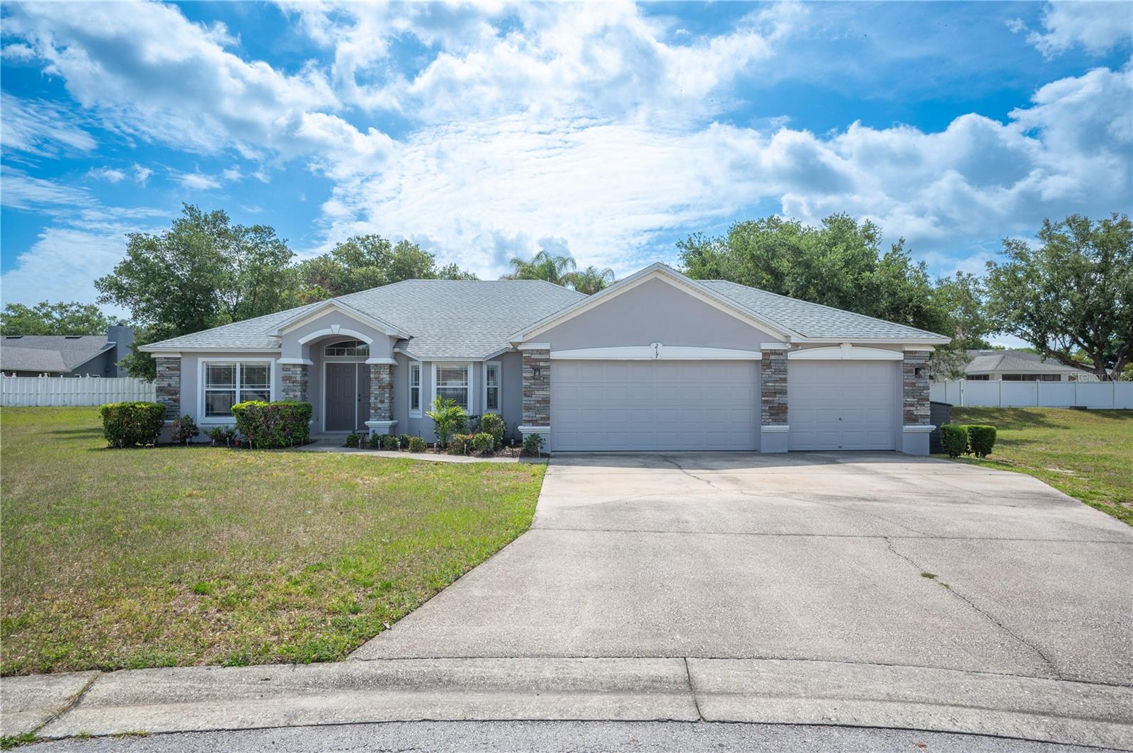 217 Oak Crossing Boulevard, FL