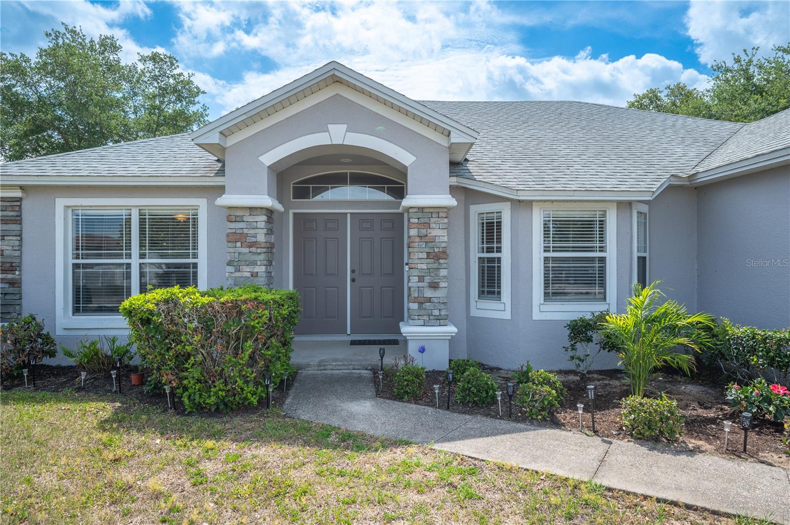 217 Oak Crossing Boulevard, FL