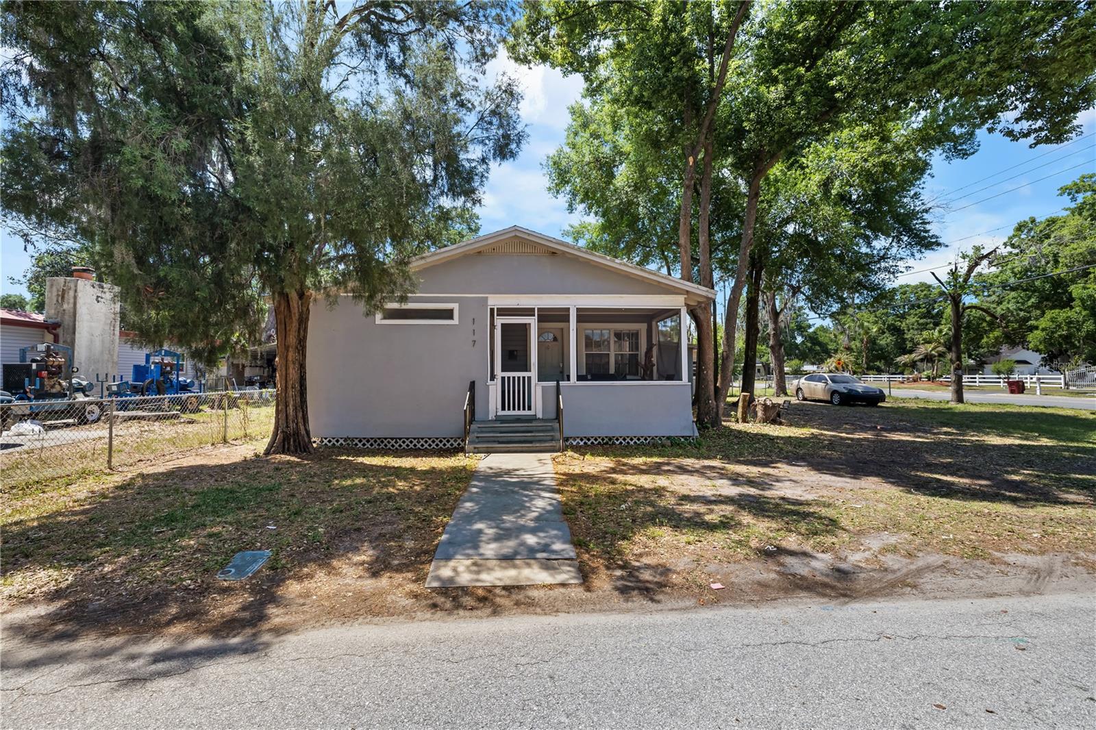 117 Strickland Street, FL