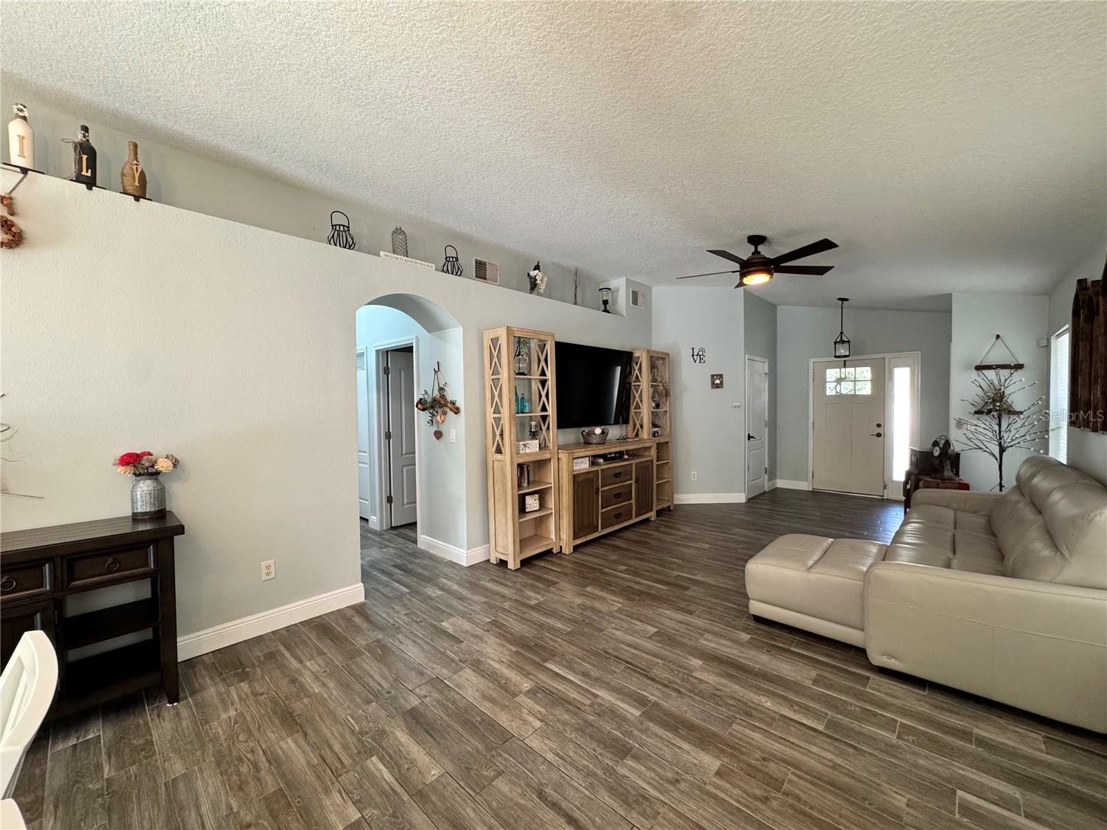 3121 Whitley Bay Court, FL