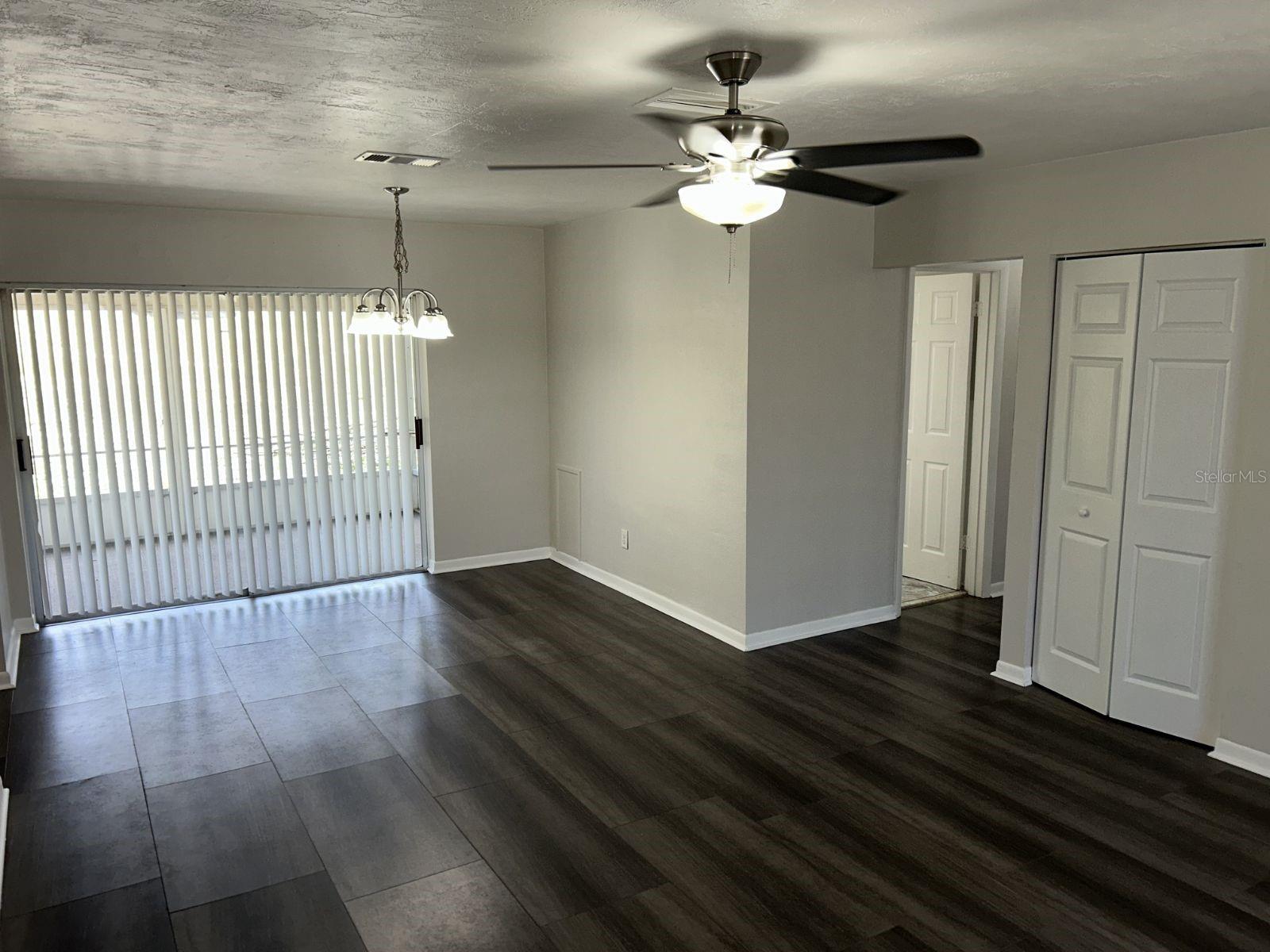 1241 Pilgrim Rd, FL