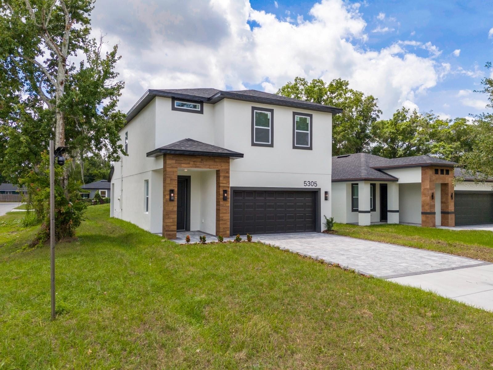 5305 2nd Street, FL
