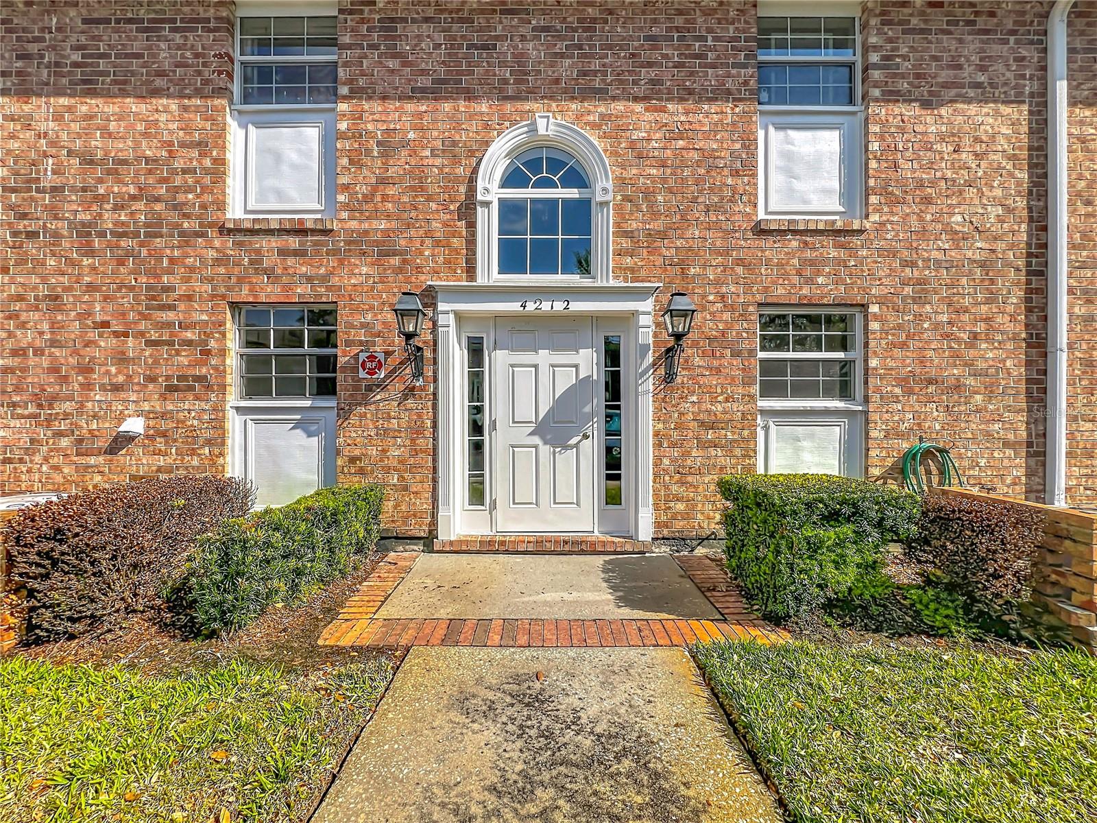 4212 Lake Underhill Road, FL
