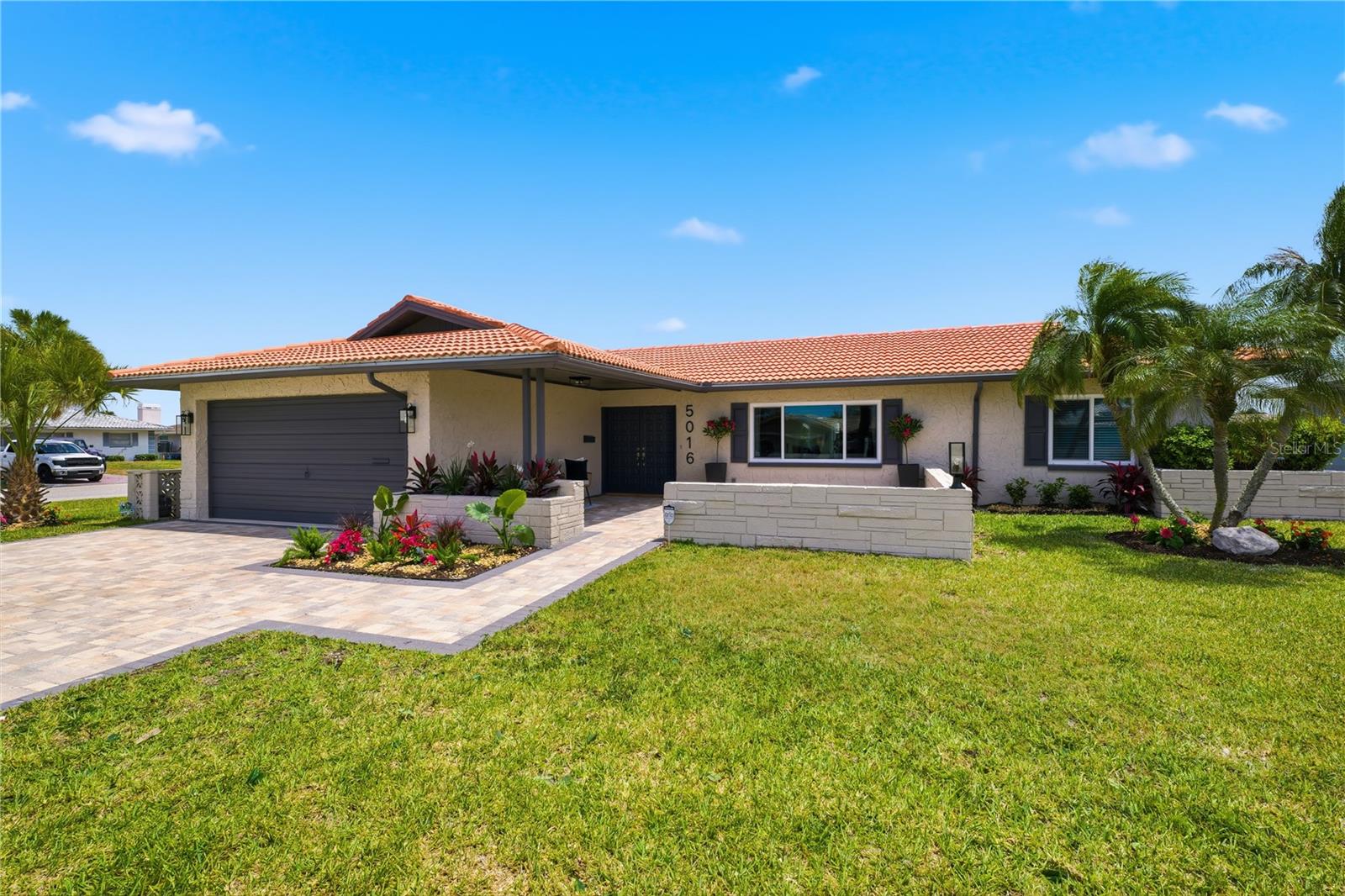 5016 Dory Drive, FL