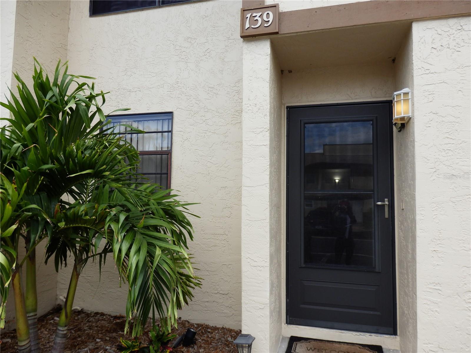 9209 Seminole Boulevard, FL
