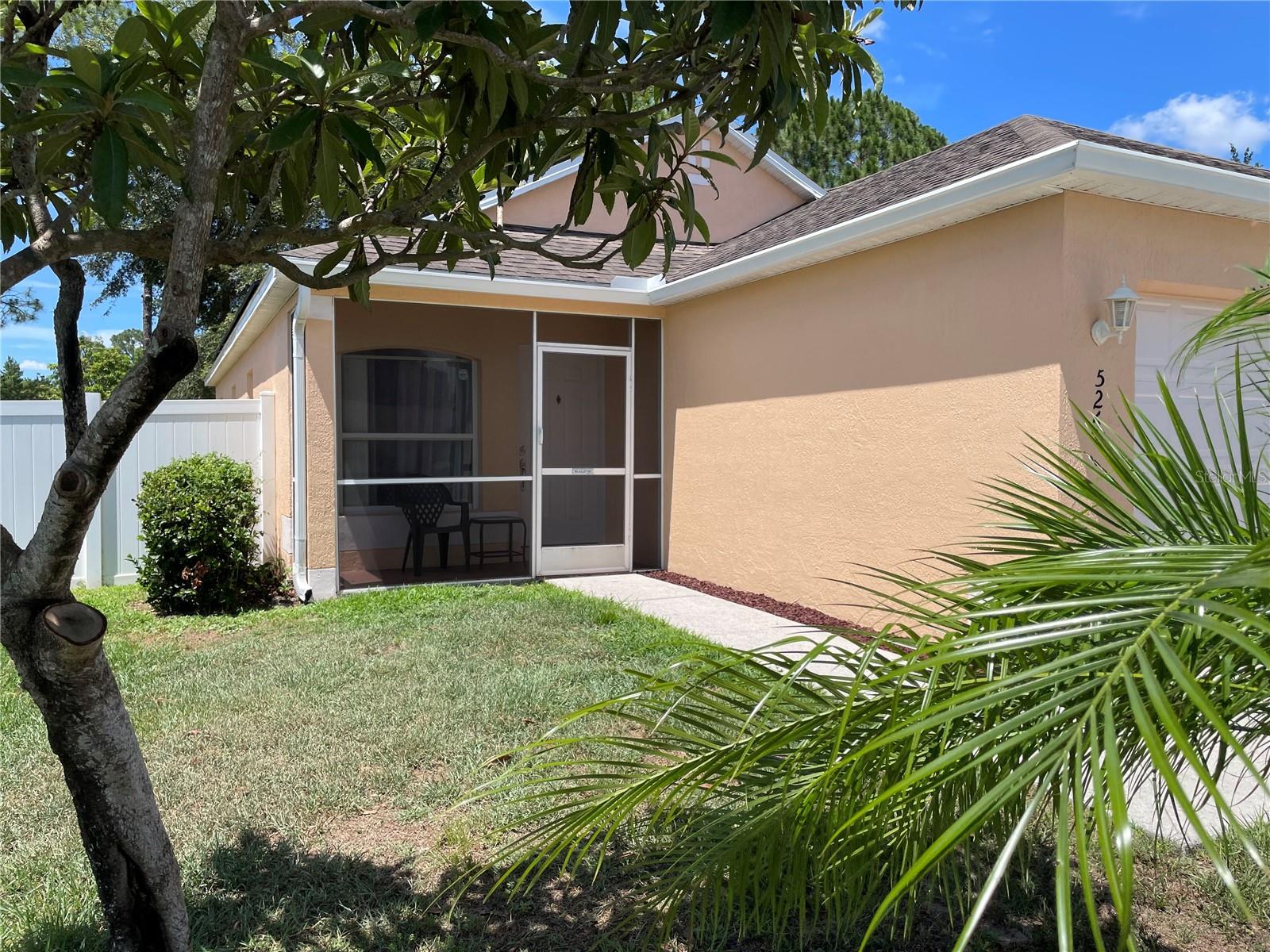 526 Pointe Allyson Way, FL