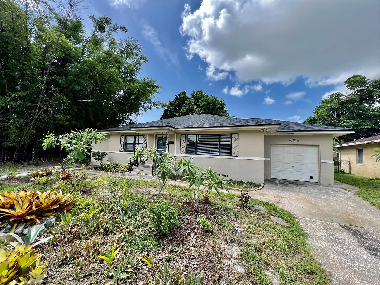 1535 Grove Street, FL