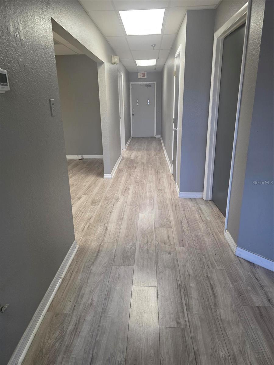 4120 Tamiami Trail, FL
