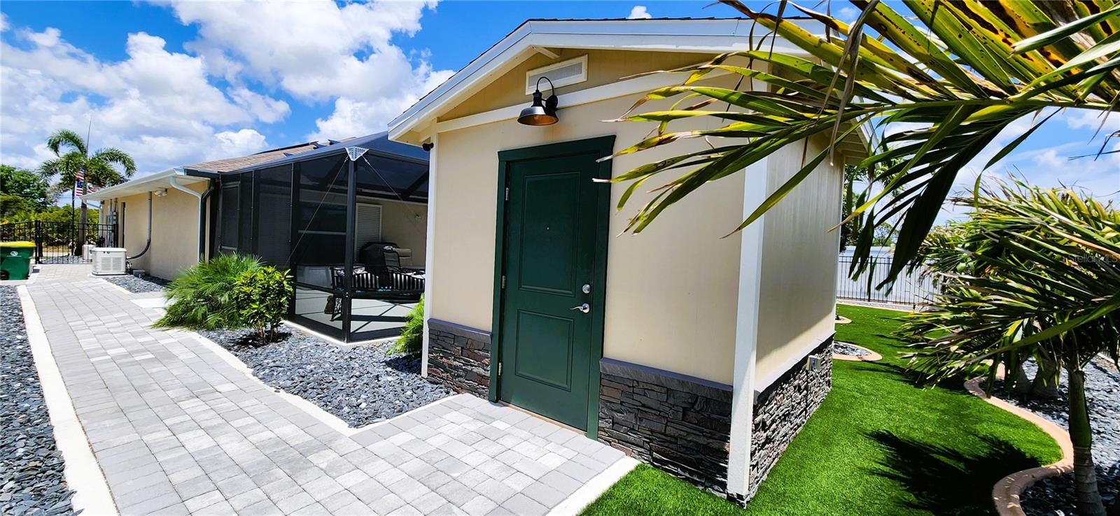 141 Hercules Drive, FL