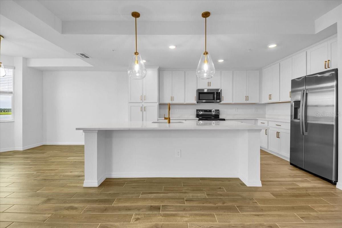 19116 Scallop Loop, FL