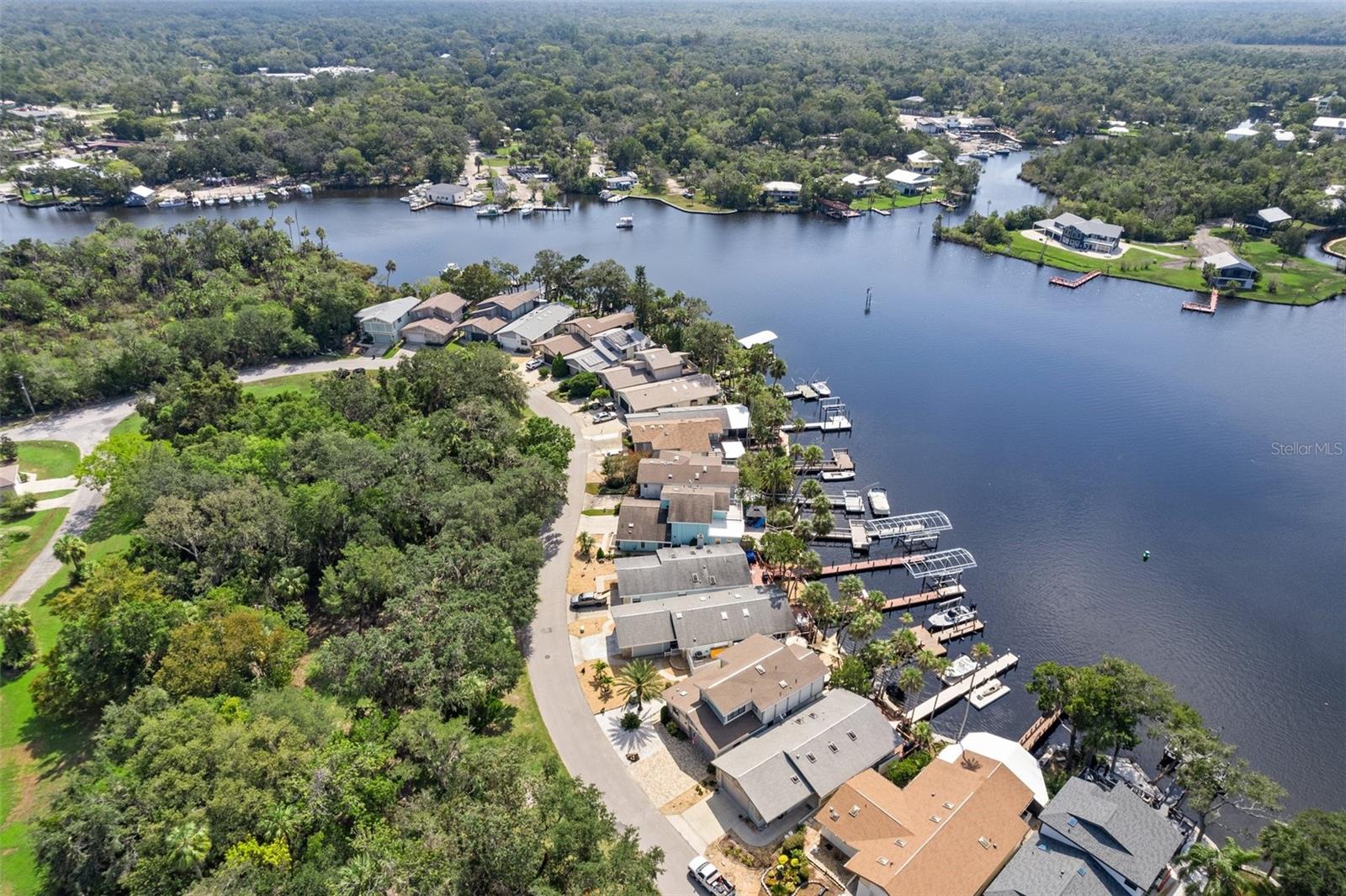 5248 Riverview Circle, FL