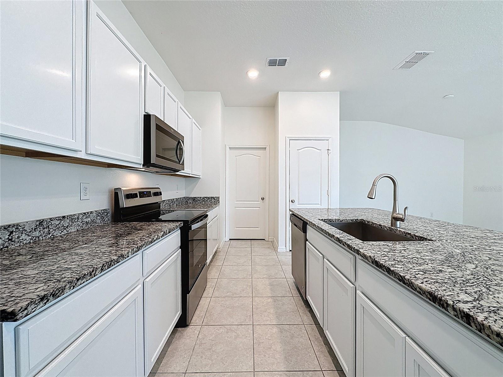 707 Scrub Oak Hammock Road, FL