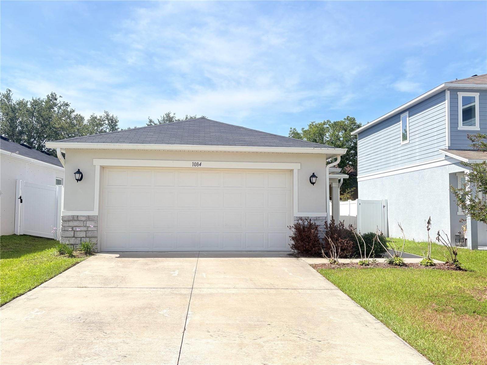 1084 Papaya Circle, FL