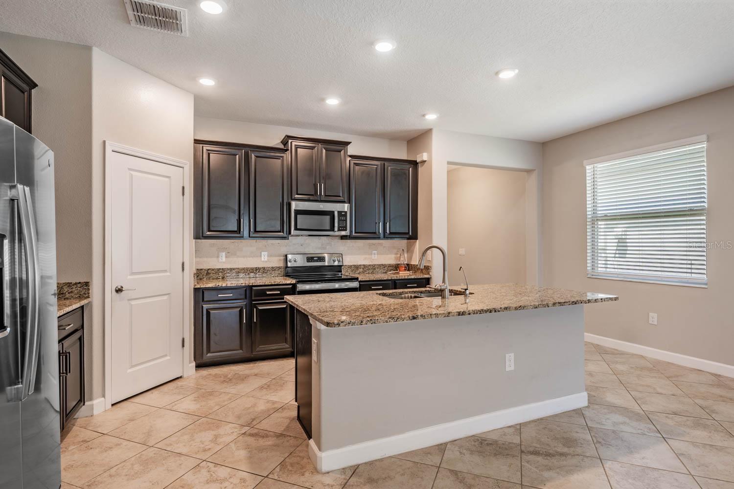 31427 Cannon Rush Drive, FL