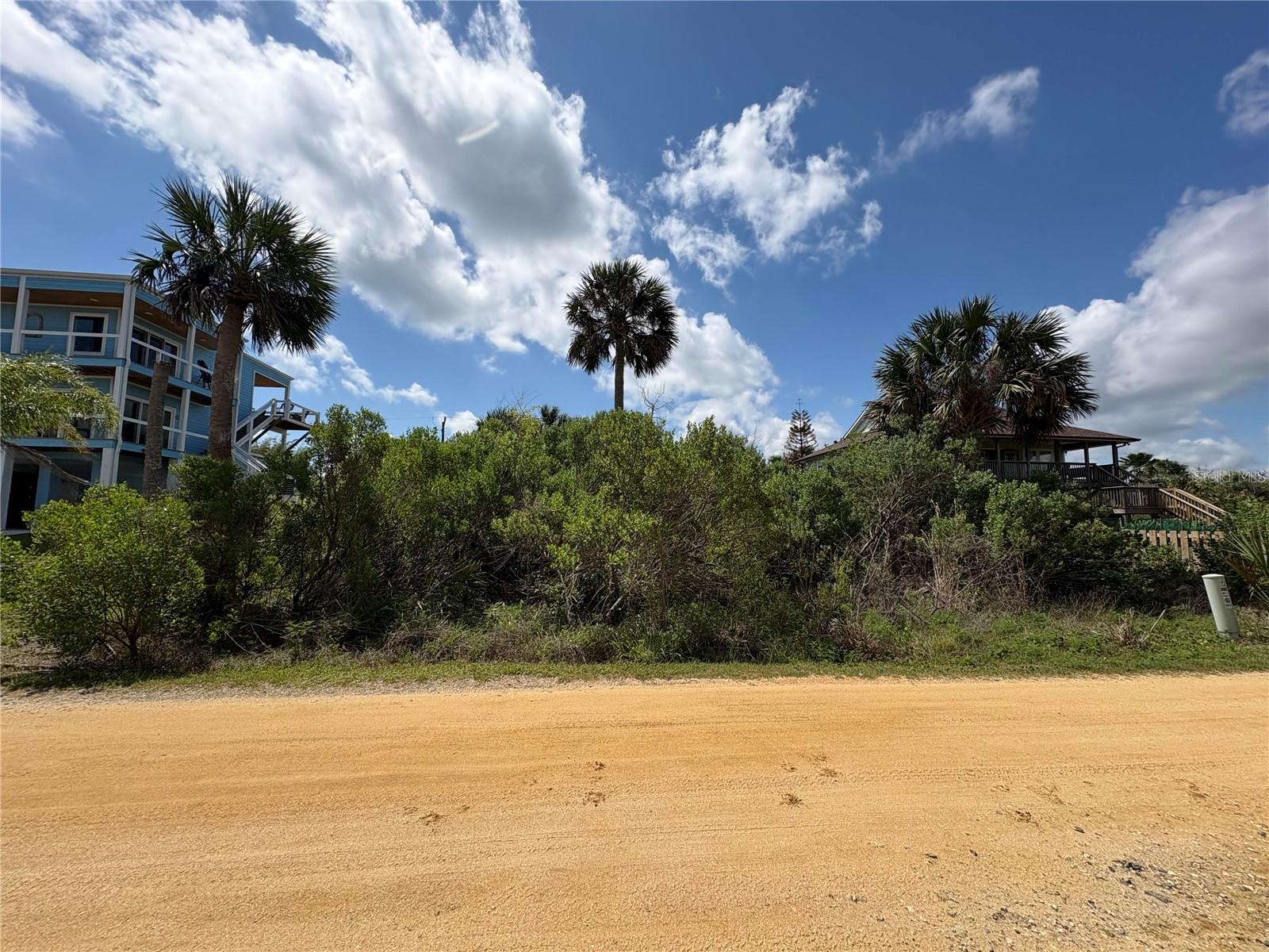 16 Oceanside Drive, FL