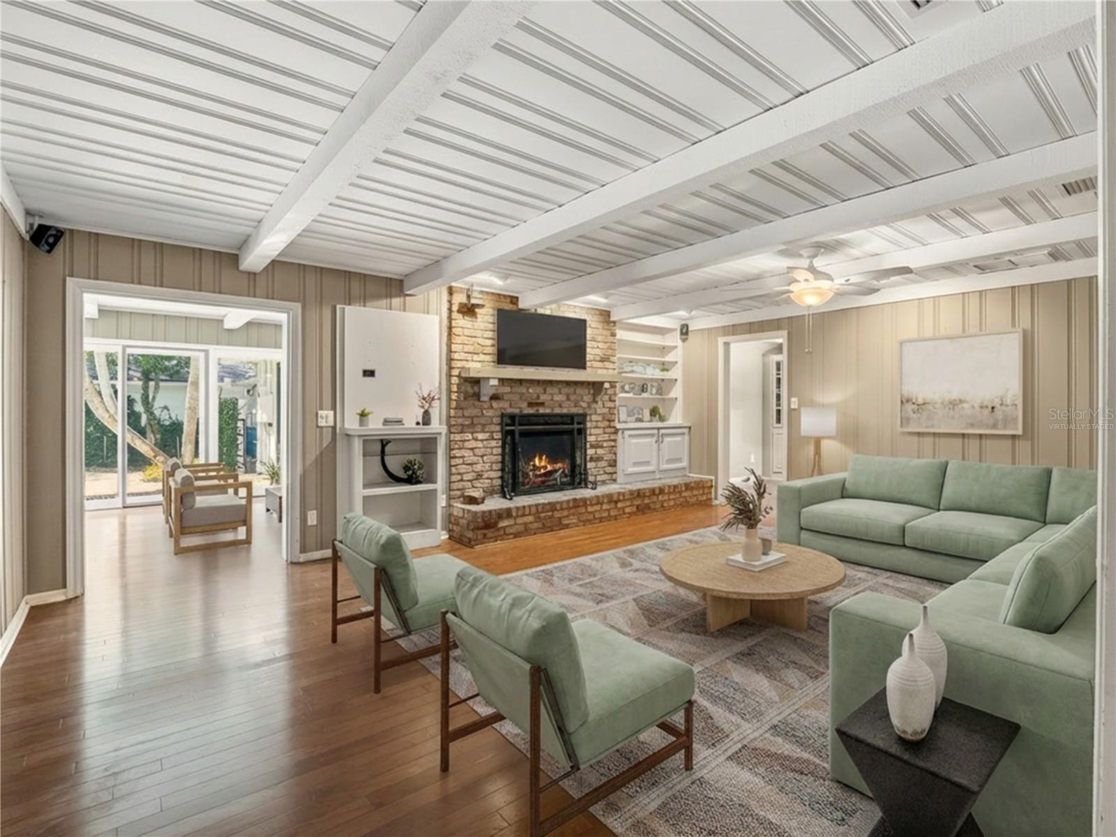 1214 Sweetbriar Road, FL