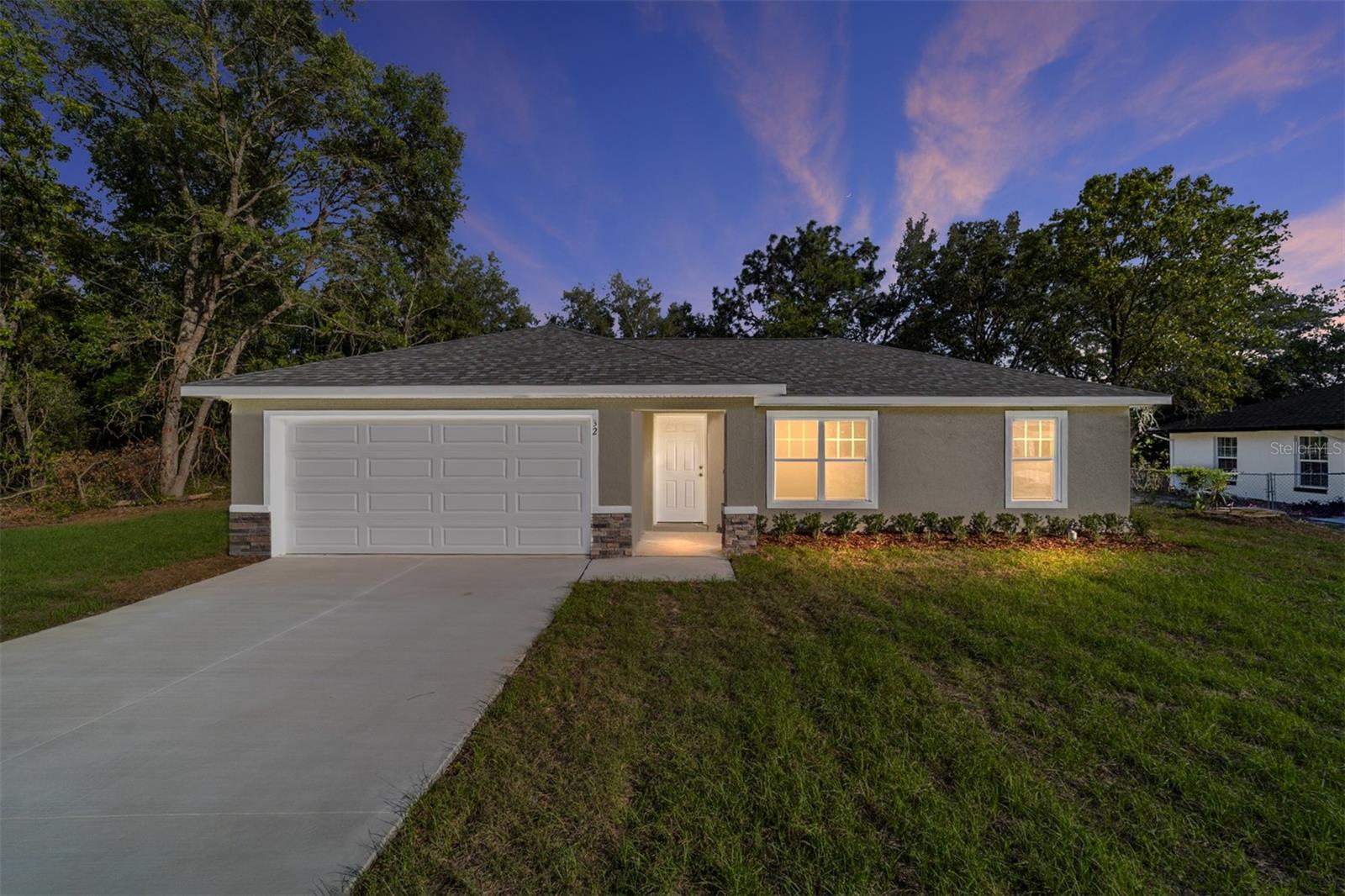 32 Olive Circle Loop, FL