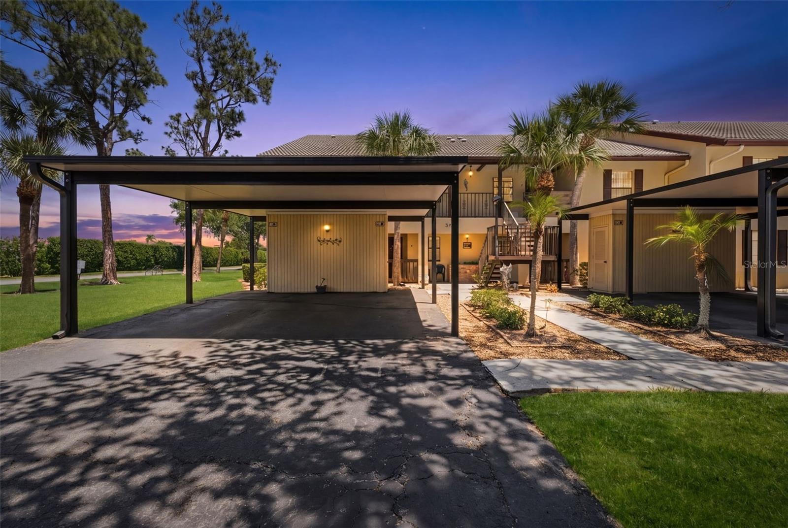 305 Mission Trail, FL