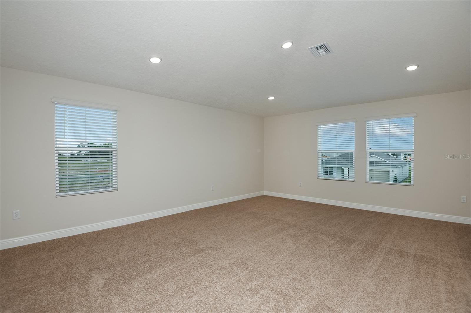 9886 Annunciation Drive, FL