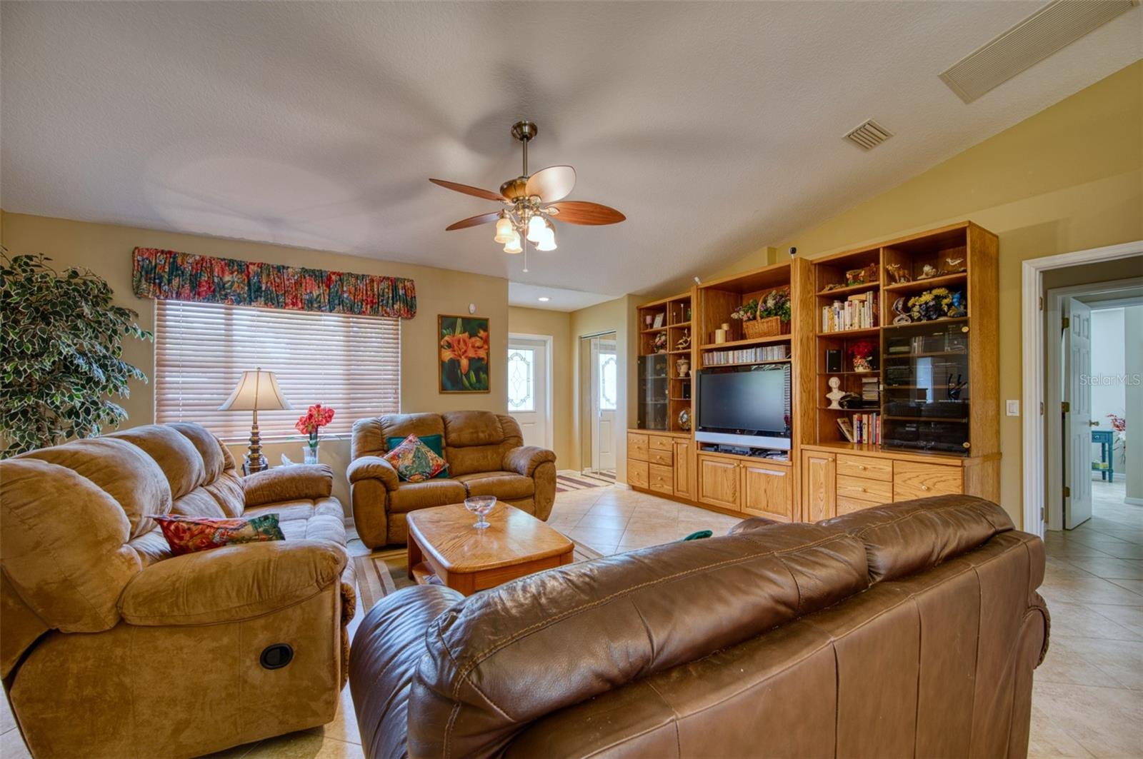 541 Falkland Road, FL