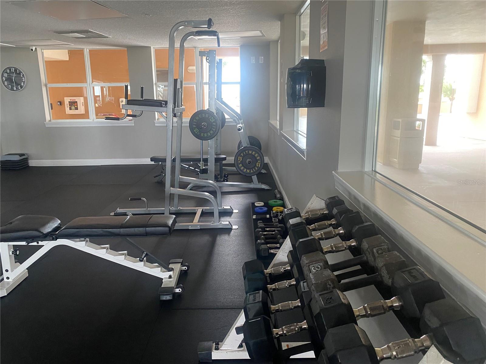 60 Surfview Drive, FL