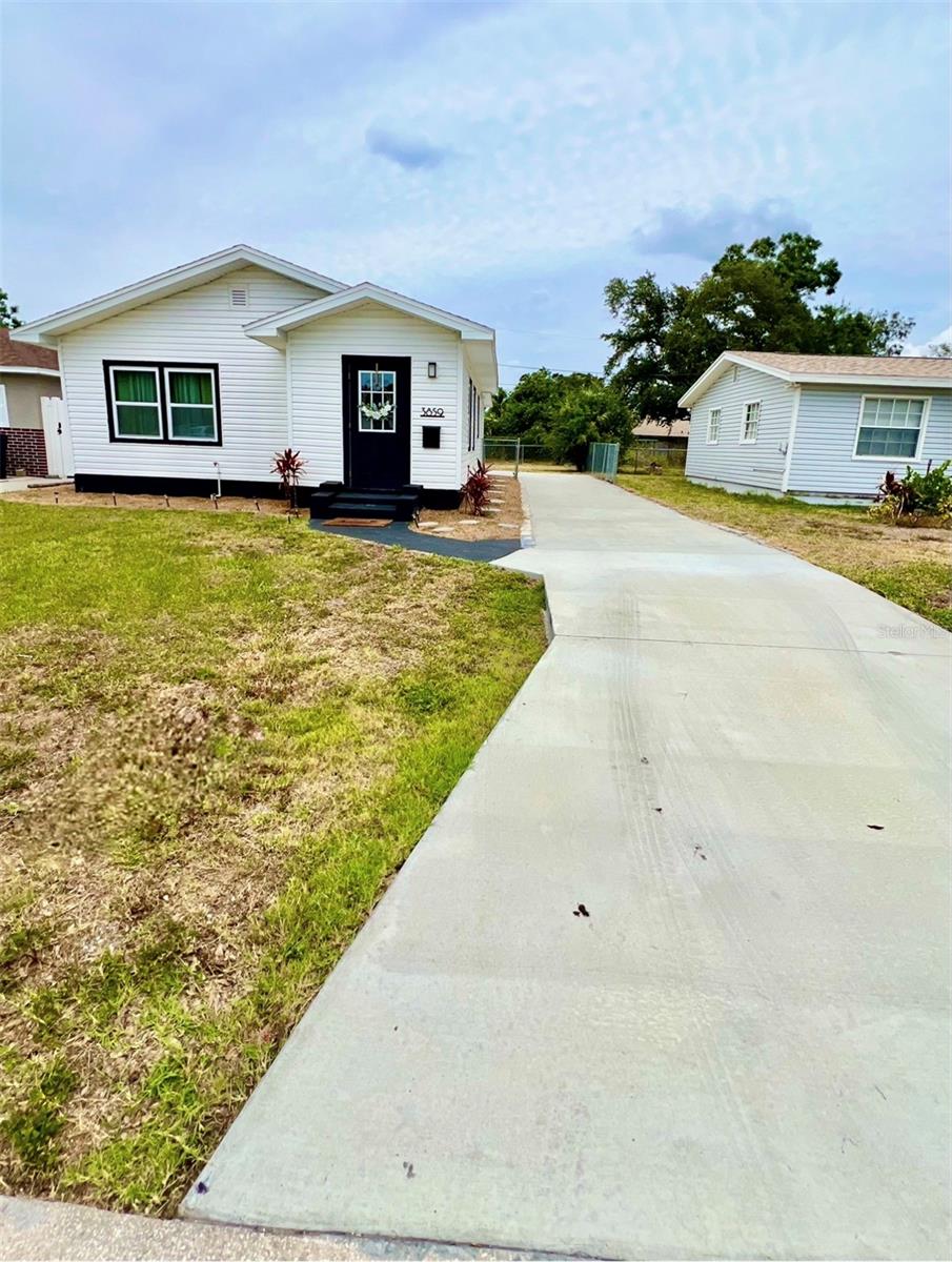 3859 9th Avenue, FL