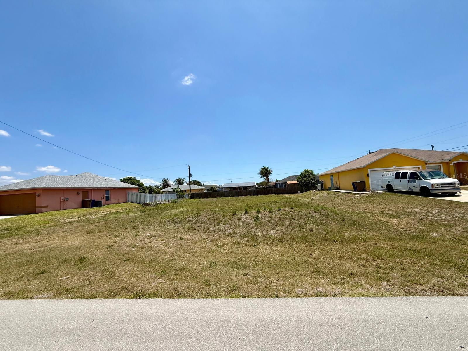 4517 7th Street, FL