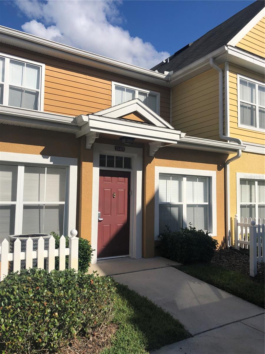 4552 Jona Free Lane, FL