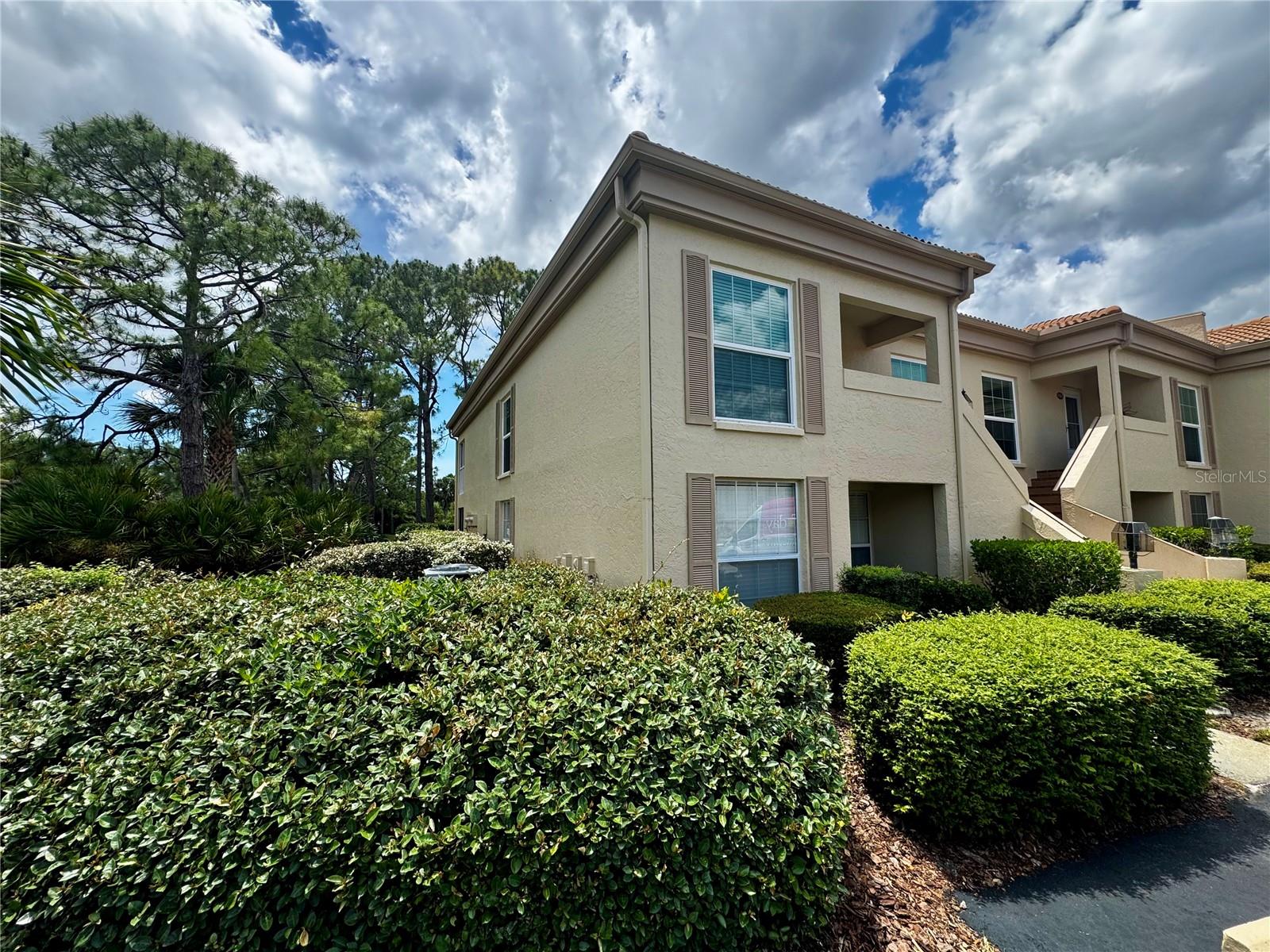 4377 Longmeadow, FL