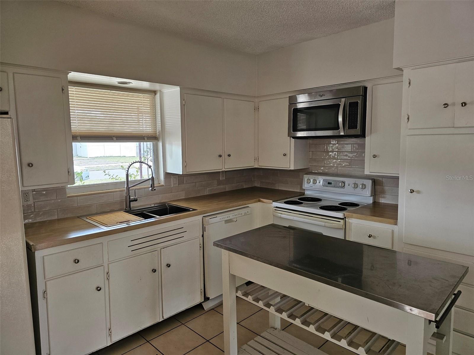 7409 Manatee Street, FL