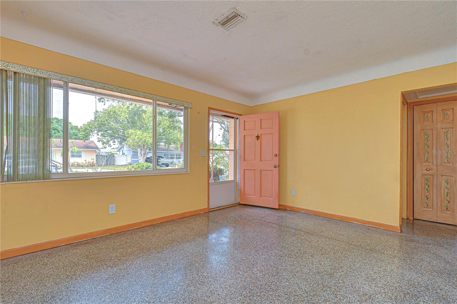 6710 35th Terrace, FL