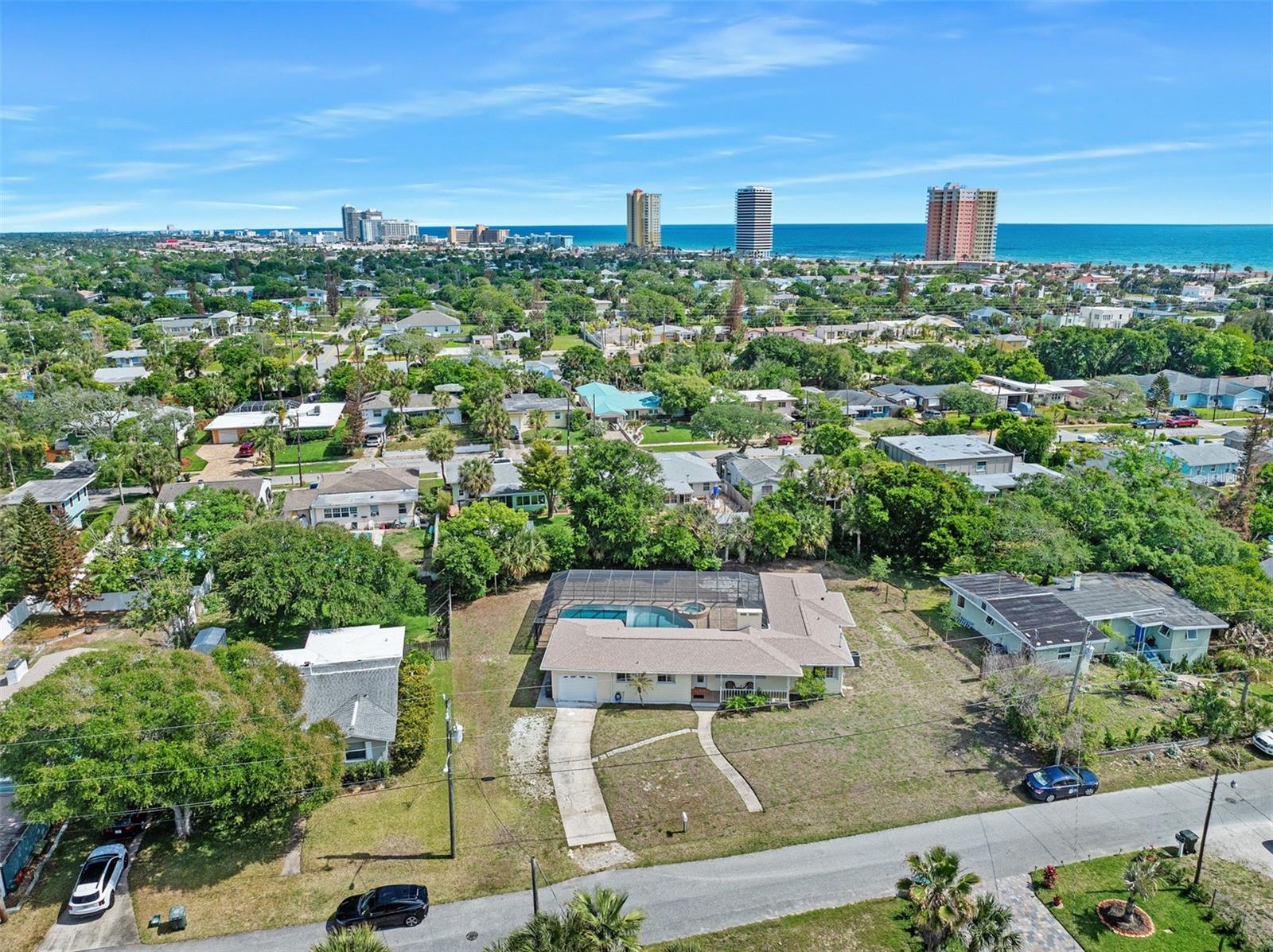 307 Manhattan Avenue, FL
