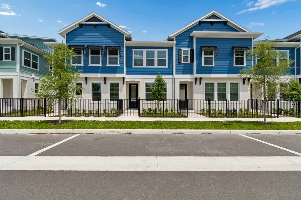 4345 Roush Avenue, FL