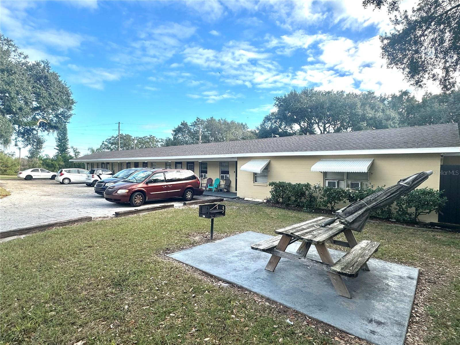 3618 N Scenic Hwy, FL