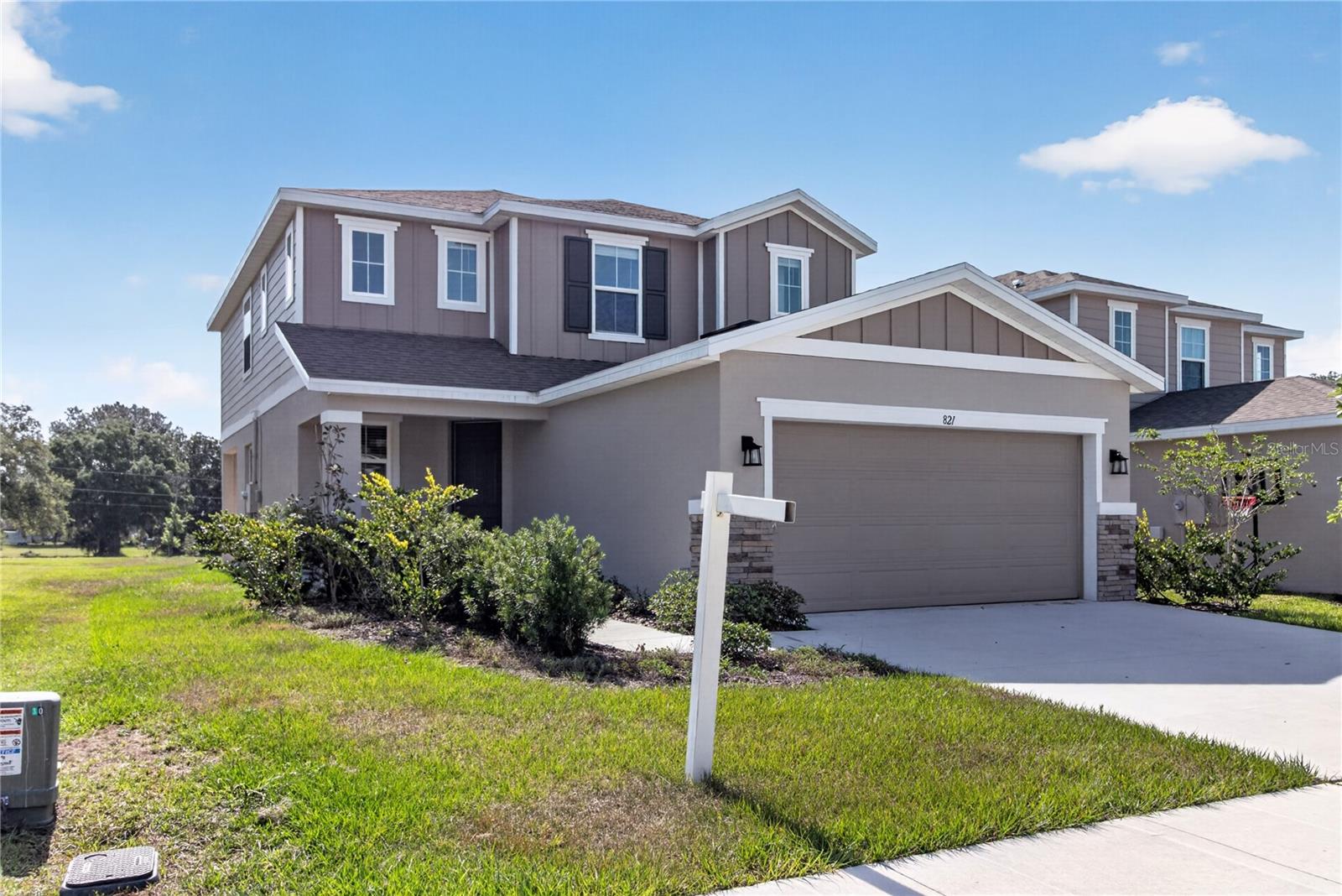 821 Blue Creek Drive, FL
