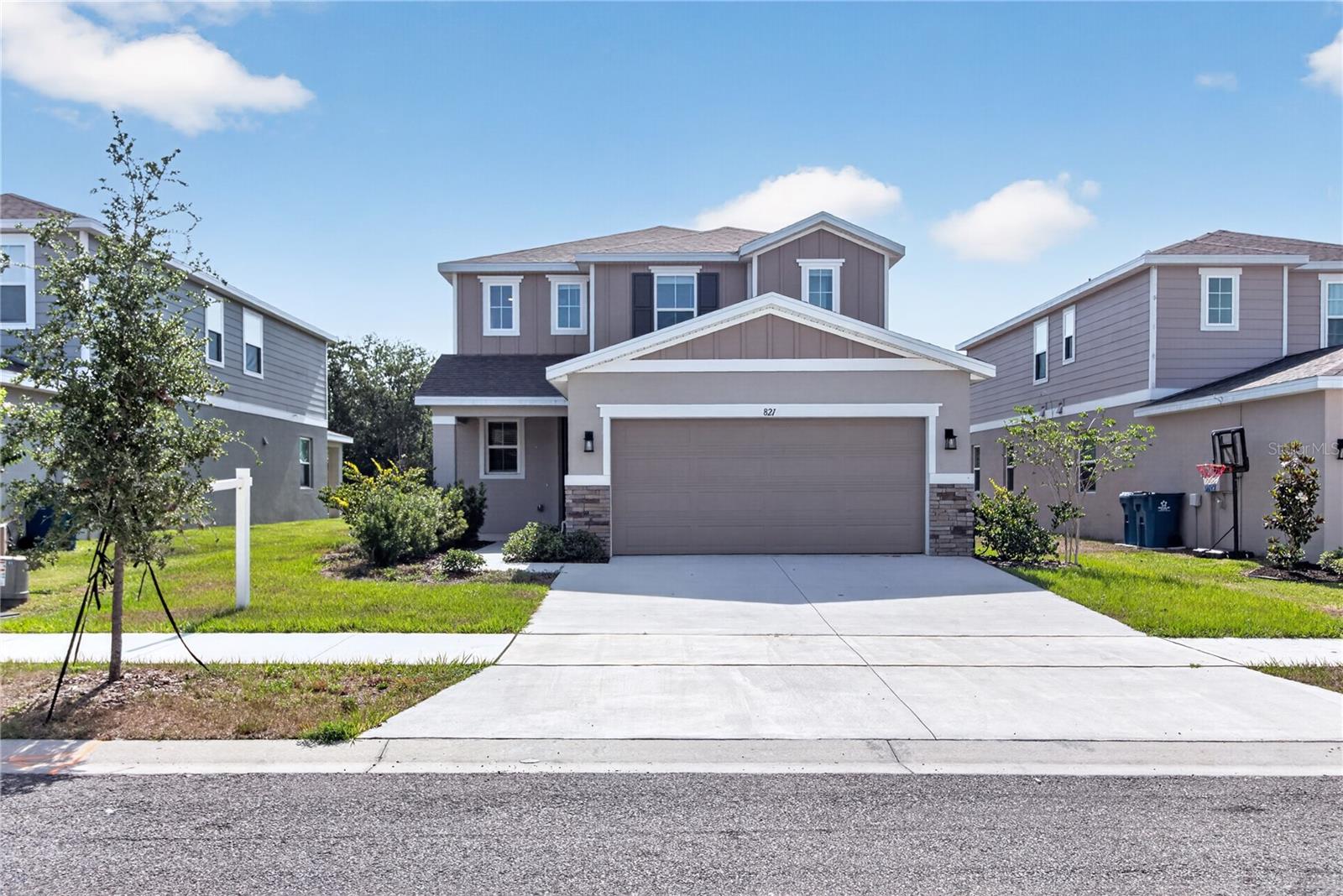 821 Blue Creek Drive, FL