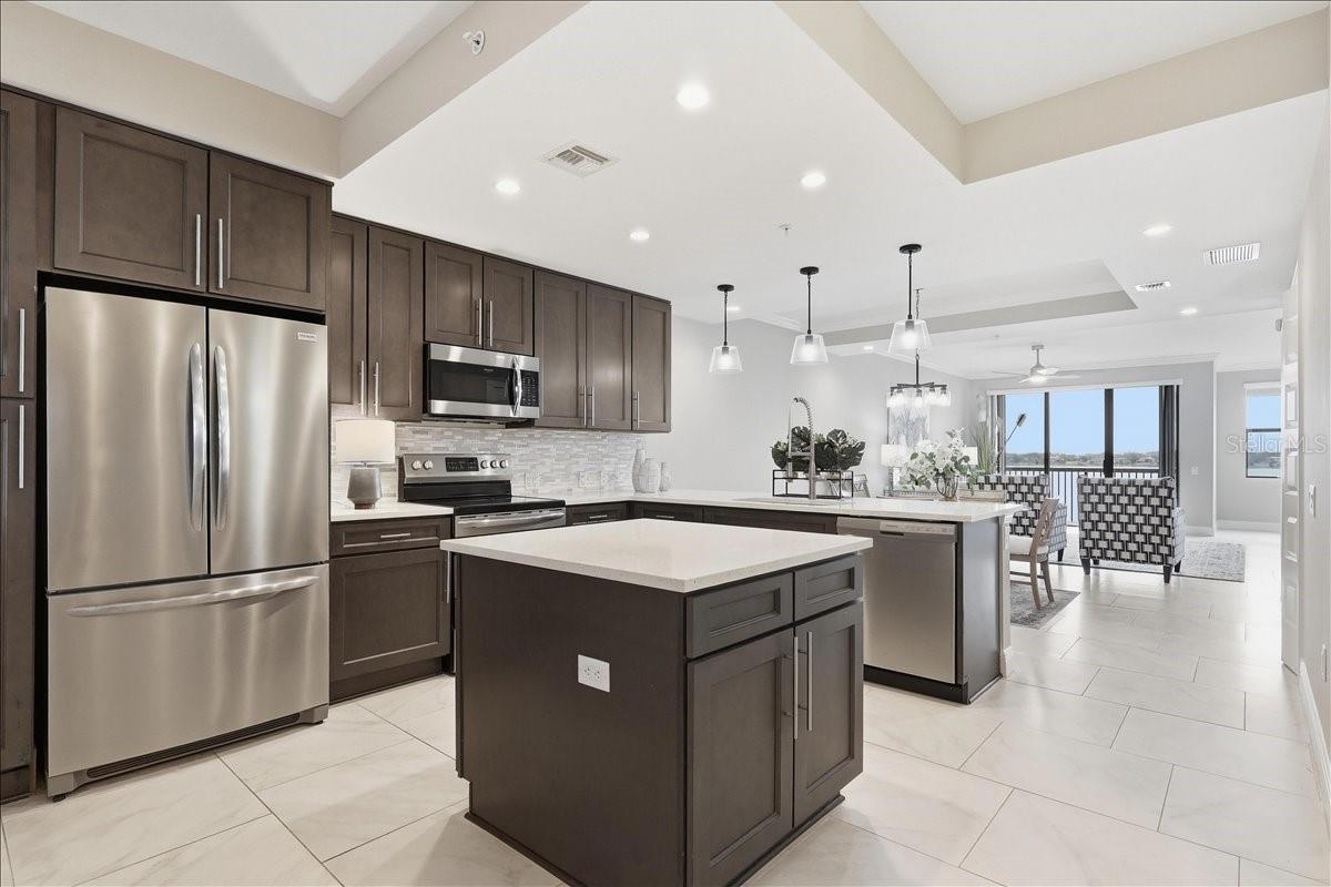 16300 County Road 455, FL