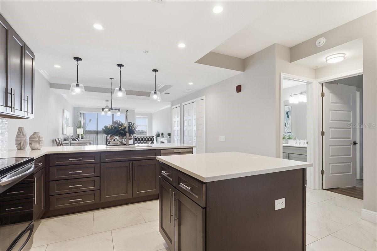 16300 County Road 455, FL
