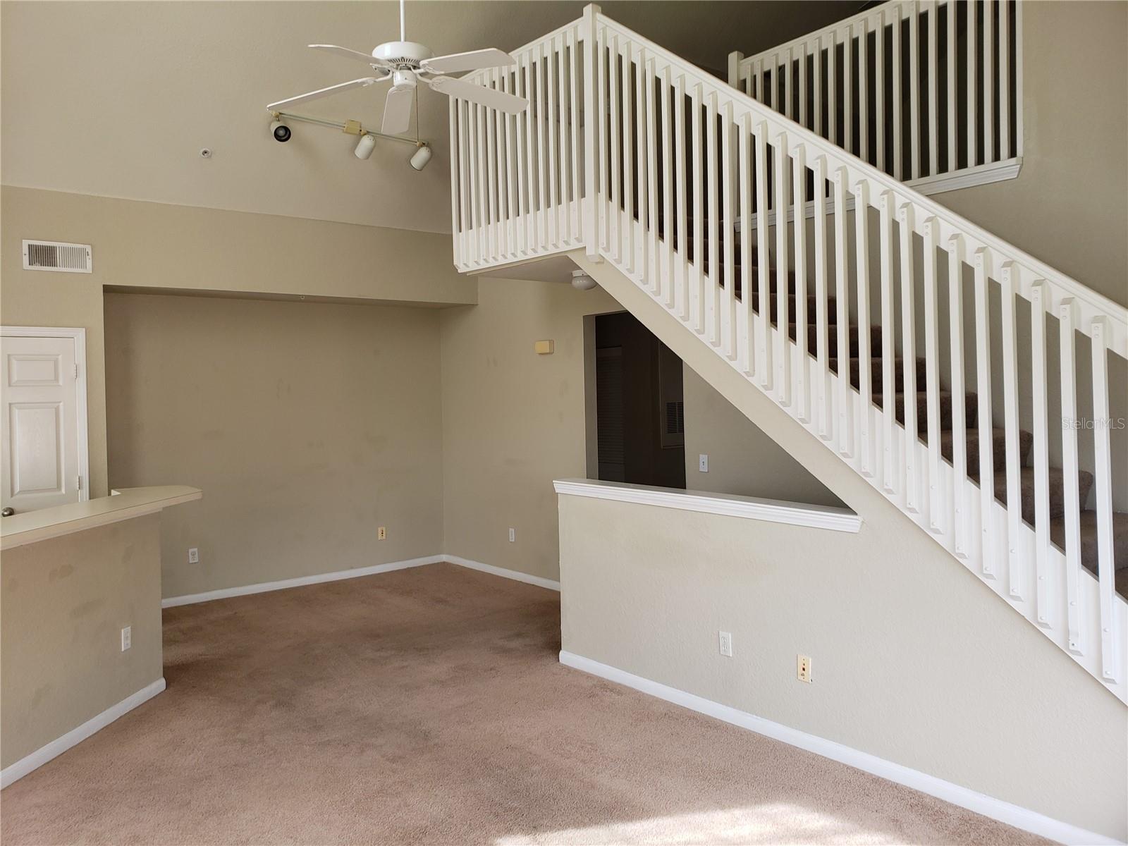 9069 Lee Vista Boulevard, FL
