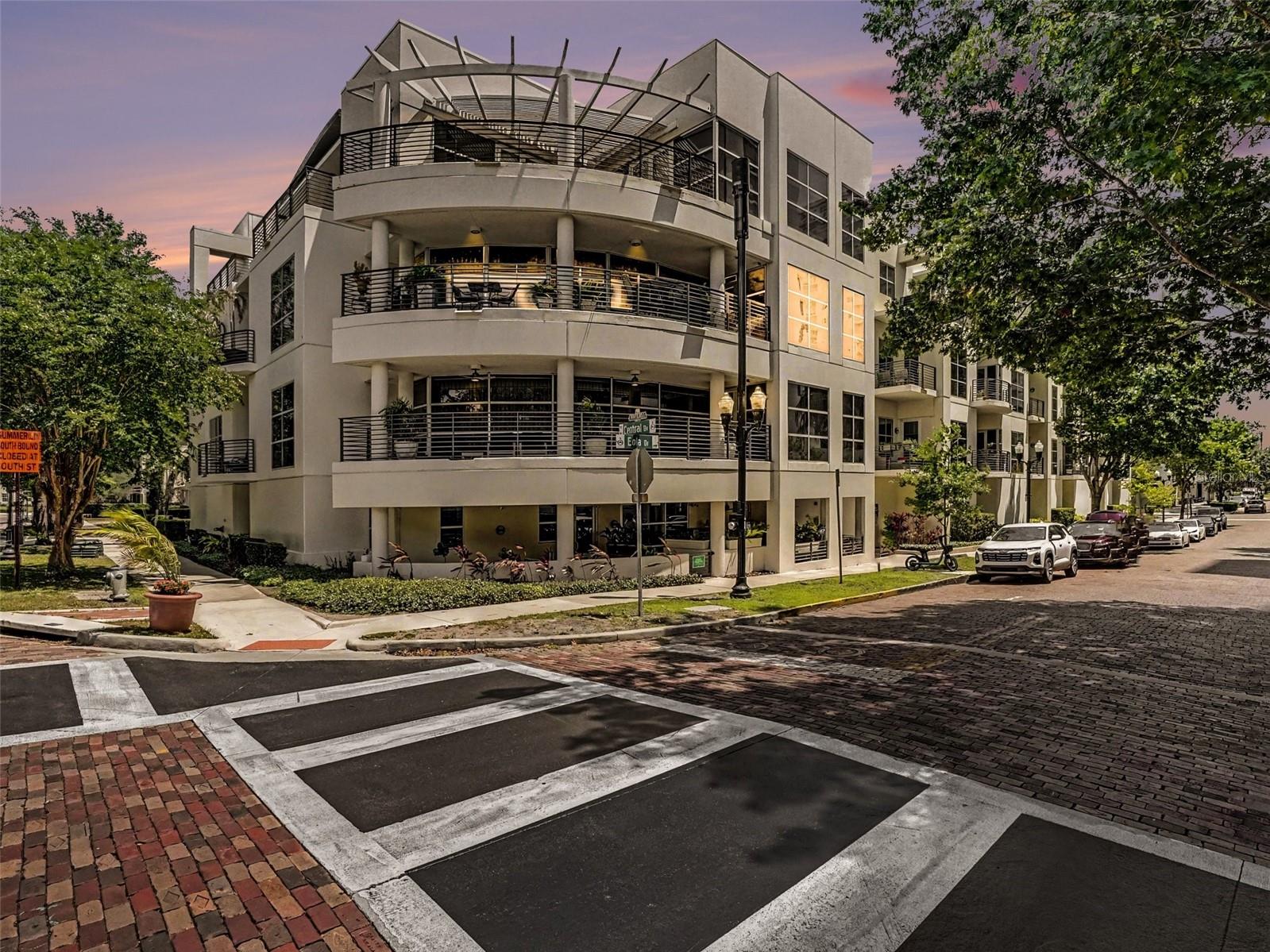 1 Eola Drive, FL