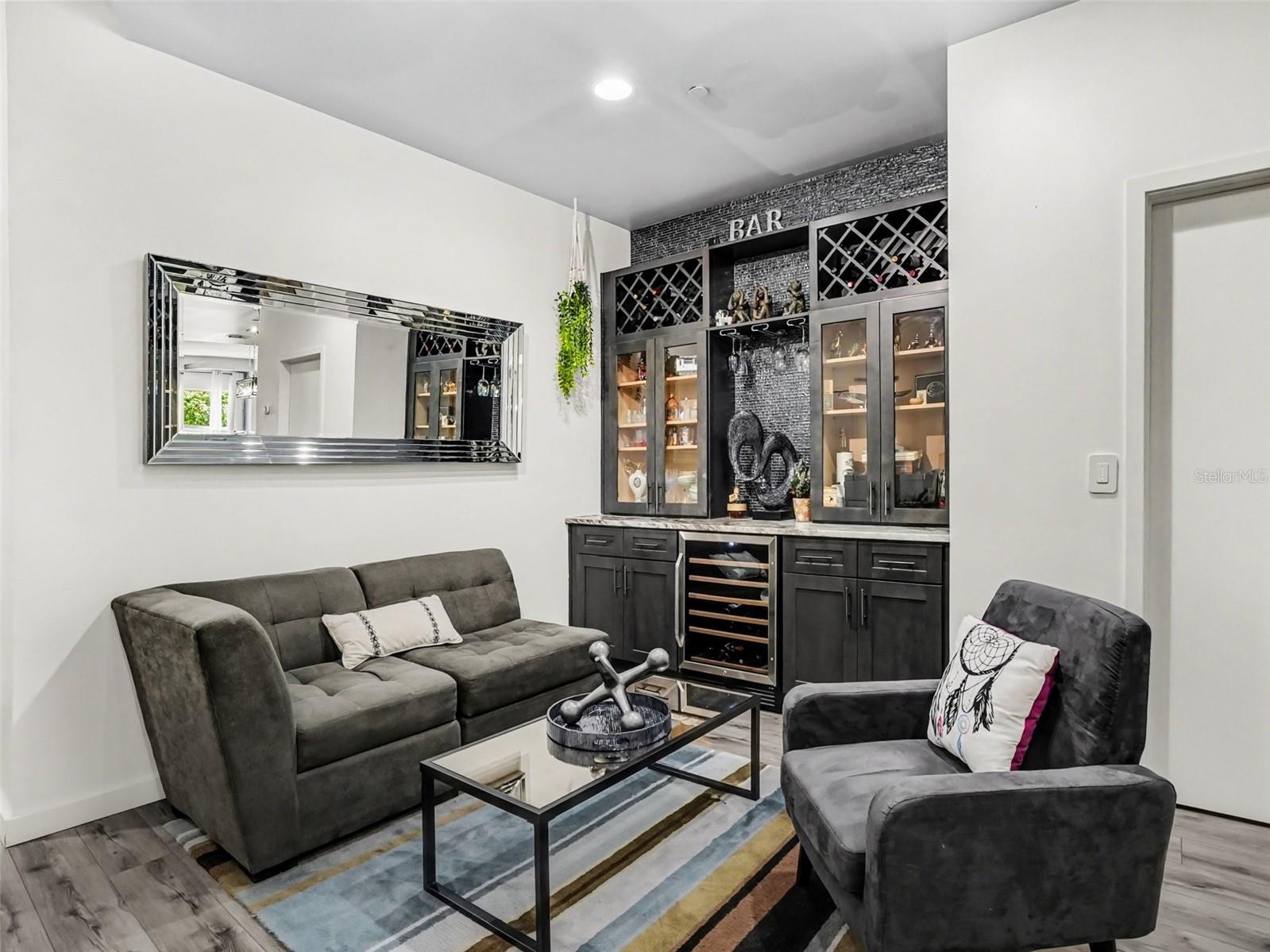 1 Eola Drive, FL