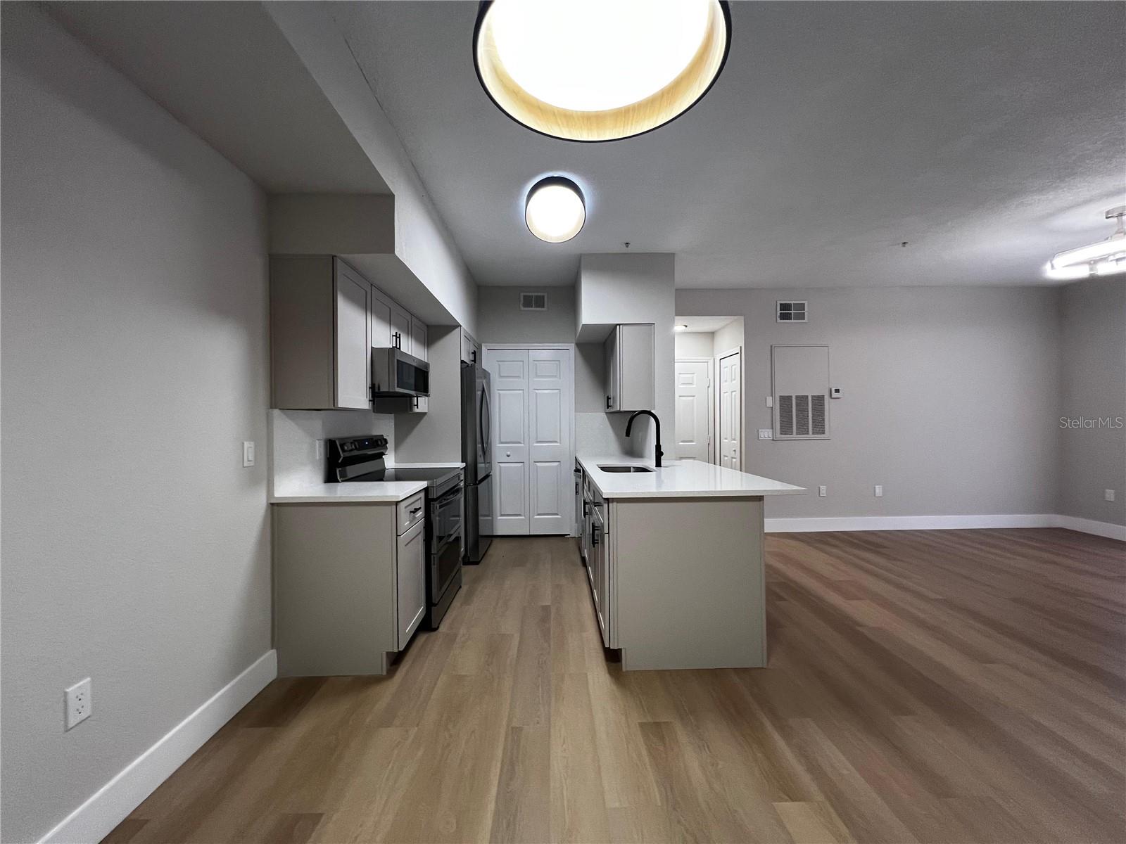 13102 Mulberry Park Drive, FL