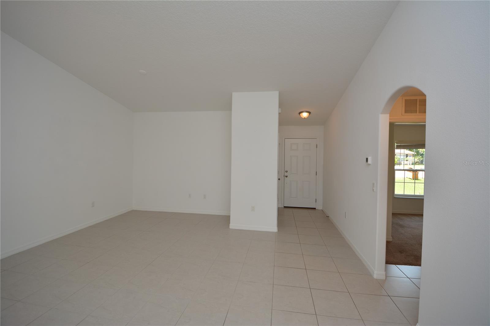 33 Rosecroft Lane, FL