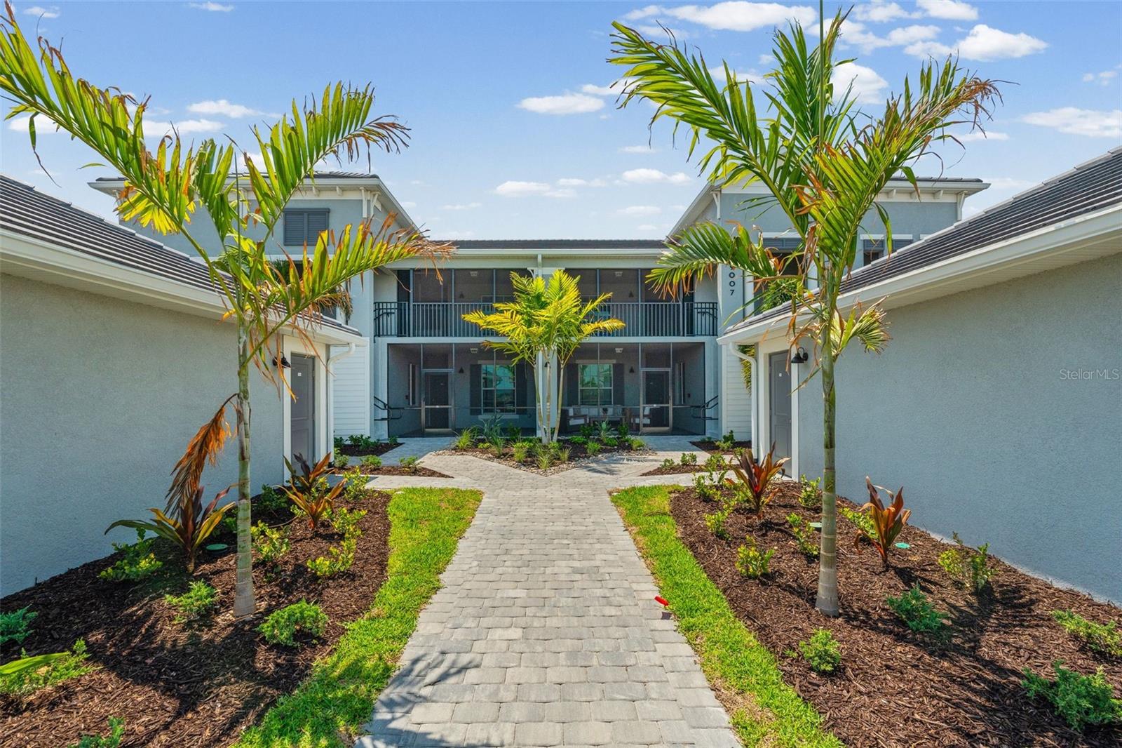 19007 Scallop Loop, FL