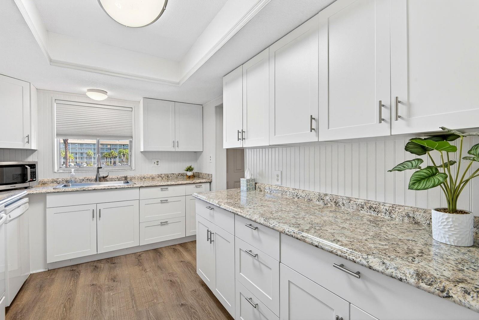3344 Lake Bayshore Drive, FL