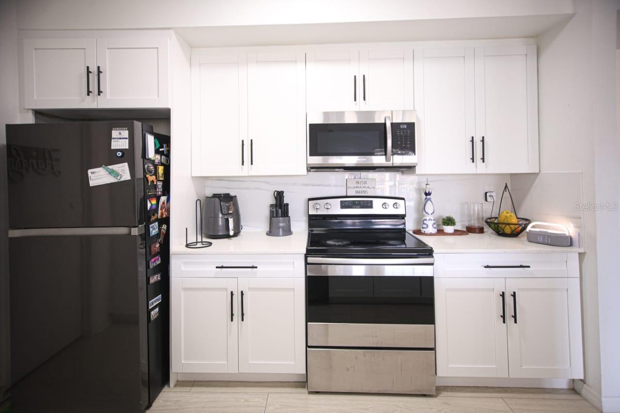 5572 Metrowest Boulevard, FL